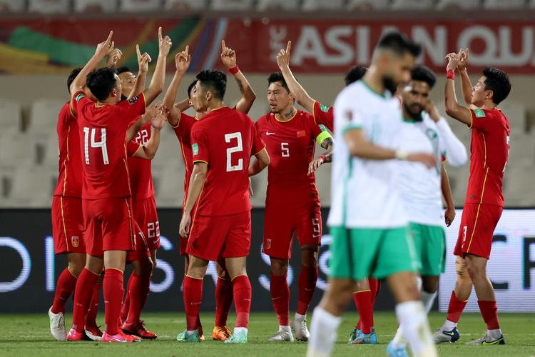 国足世预赛迎战沙特视频